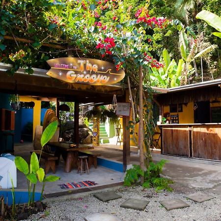 Sintonia Surf Hostel E Bar Убатуба Екстер'єр фото