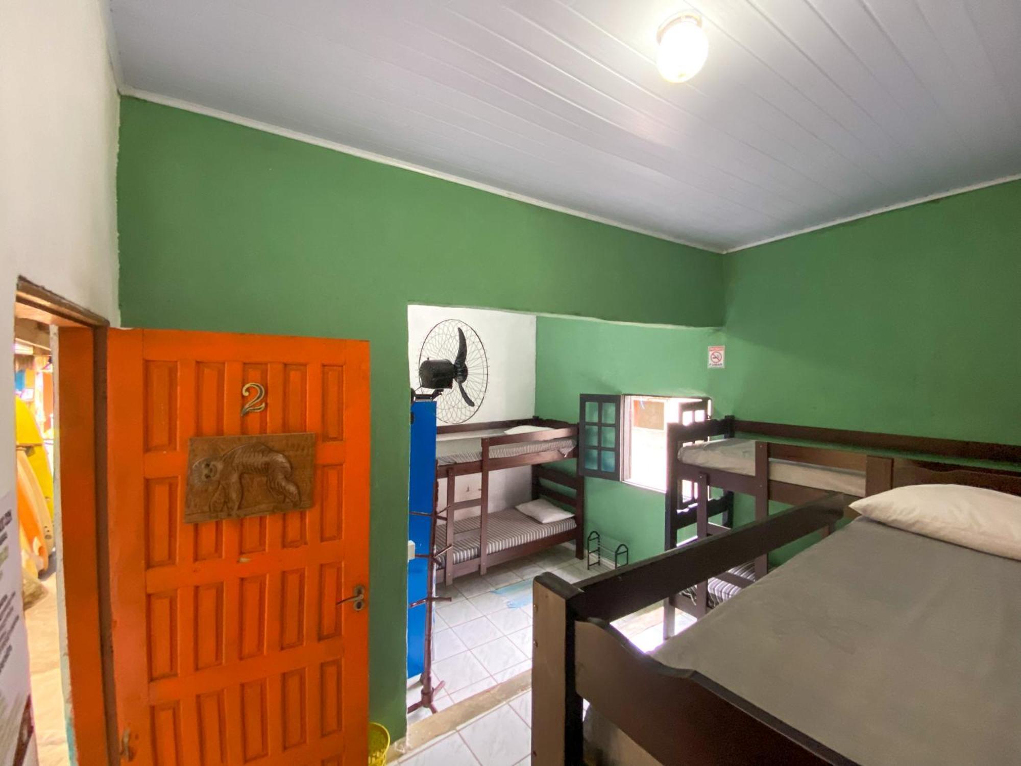 Sintonia Surf Hostel E Bar Убатуба Номер фото